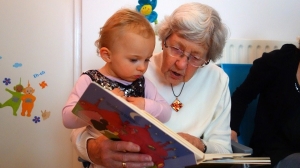 Die Großeltern spielen in der Kinderbetreuung oft eine wichtige Rolle